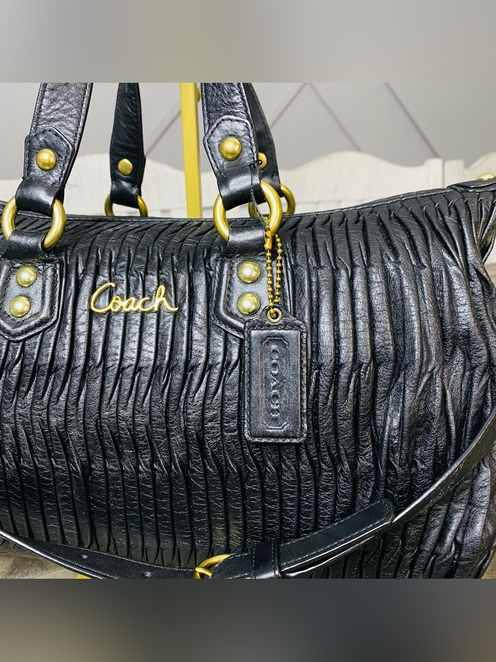 Coach Ashley Black Gathered Leather Satchel Bag F17647 Ruched Gold Hardware - Picture 4 of 14